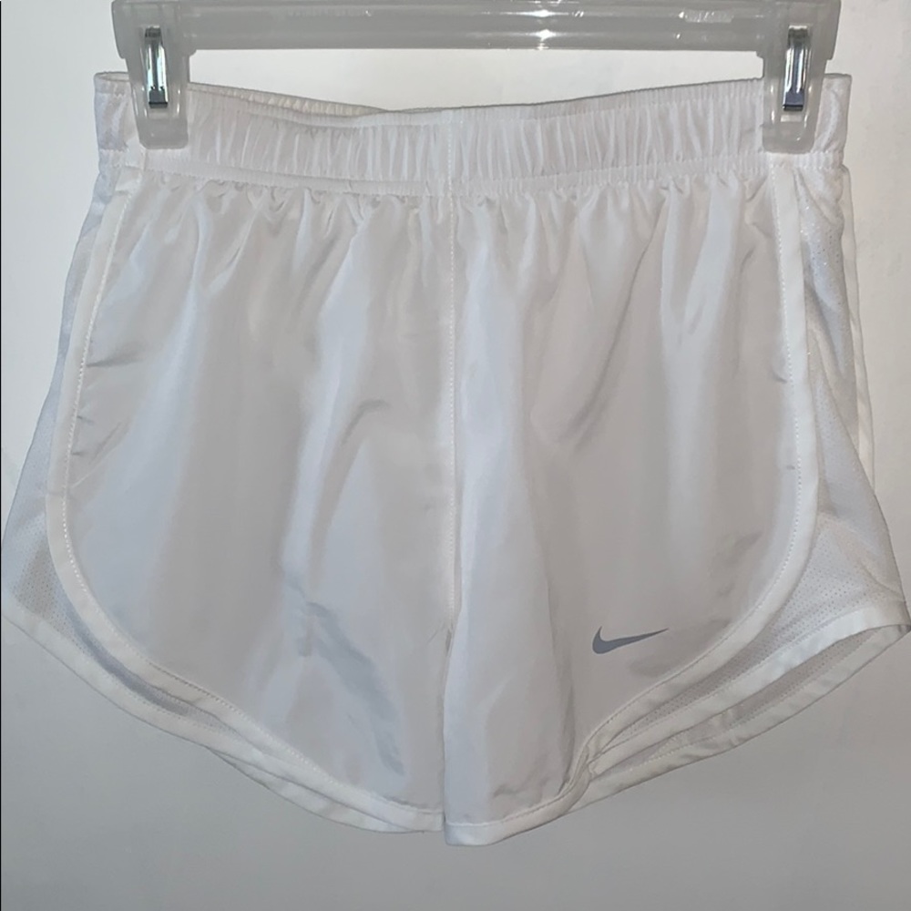 White nike running shorts
